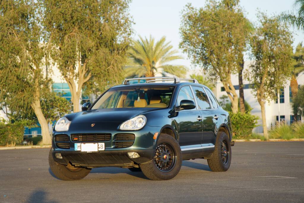 2004 PORSCHE CAYENNE AWD V6 With All Terrain Tyres + $1000