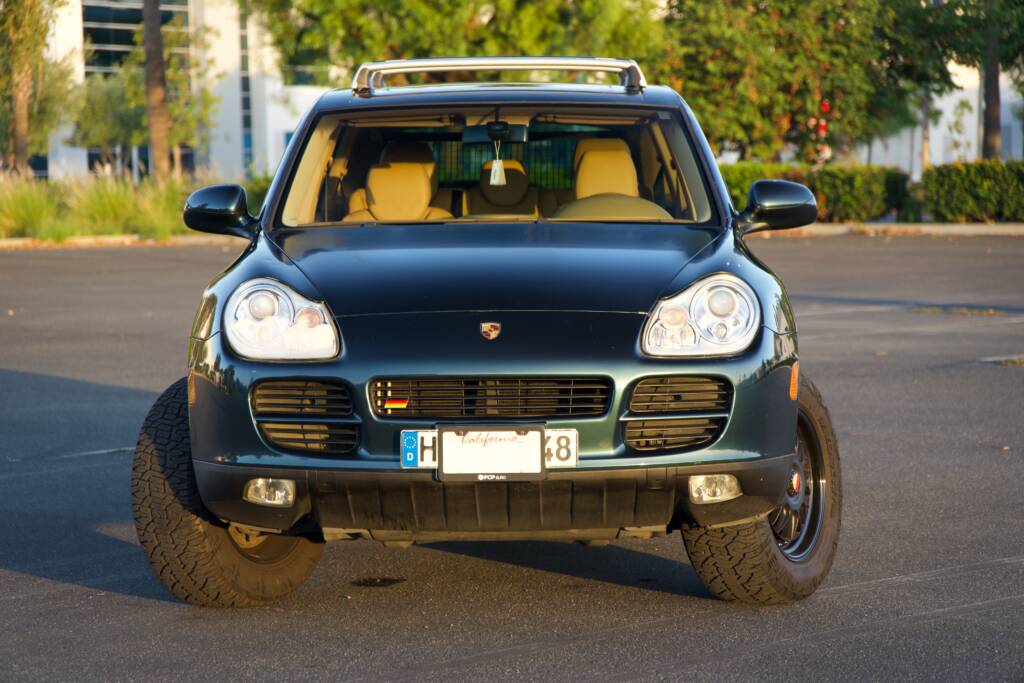 2004 PORSCHE CAYENNE AWD V6 With All Terrain Tyres + $1000