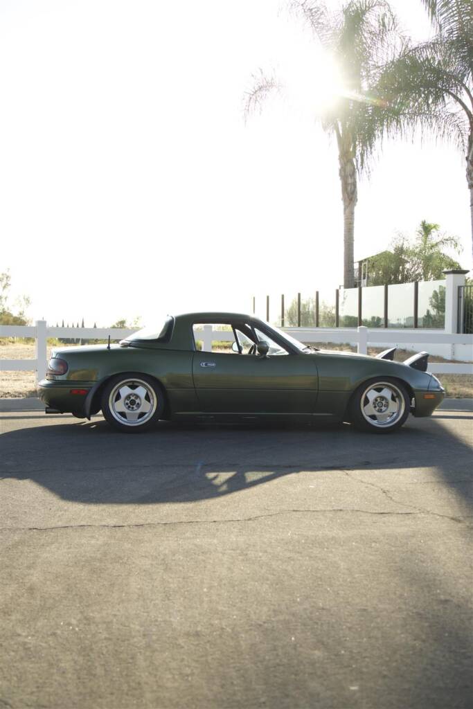 1994 MAZDA MIATA with Color-matched Removable Hardtop